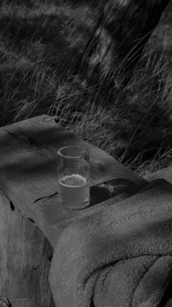 FRAMA-0405 Bottle 瓶 FRAMA 0405 Glass Medium Context 6 BW.jpg