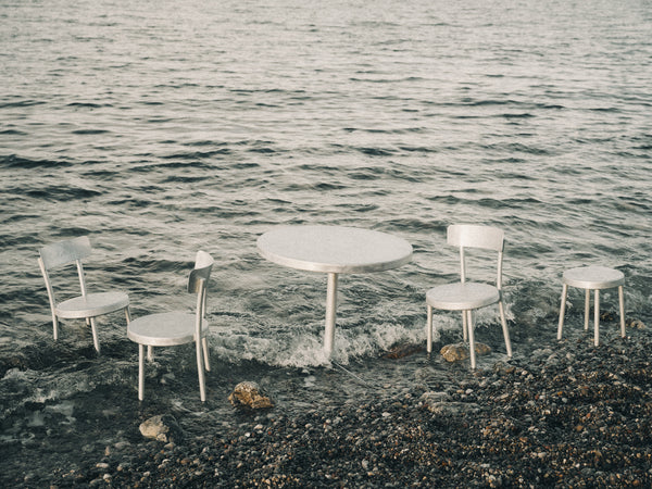 FRAMA-Tasca Table 桌 FRAMA-Tasca-Outdoor-2022-©-Paolo-Galgani-4x3-23.jpg